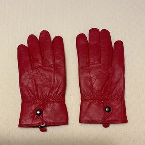 Women’s Red Lambskin Gloves Medium